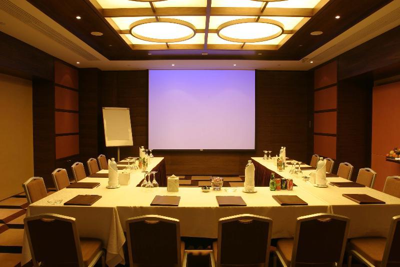 Four Points By Sheraton Le Verdun Beirut Exterior foto