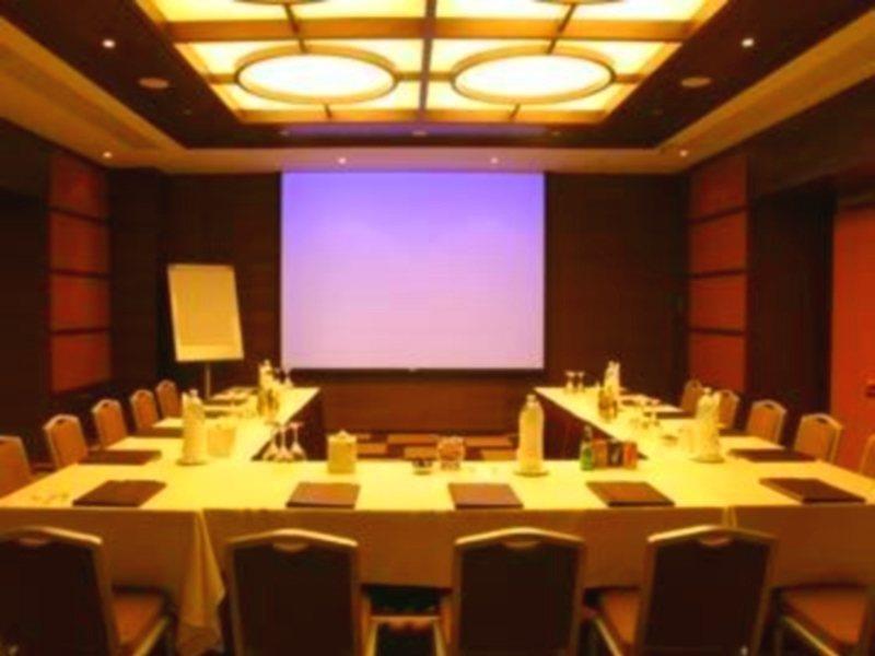 Four Points By Sheraton Le Verdun Beirut Exterior foto