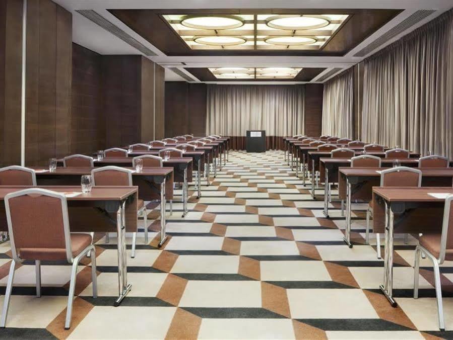 Four Points By Sheraton Le Verdun Beirut Exterior foto