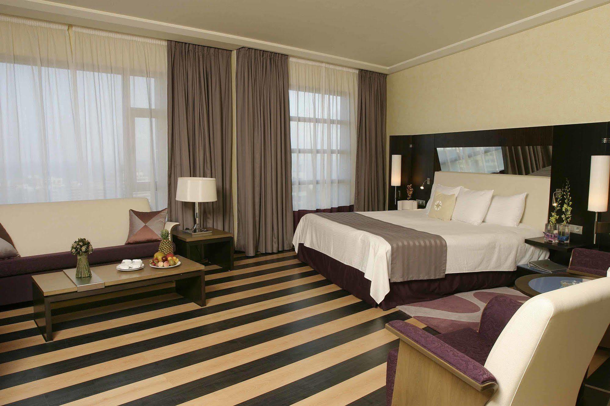 Four Points By Sheraton Le Verdun Beirut Exterior foto