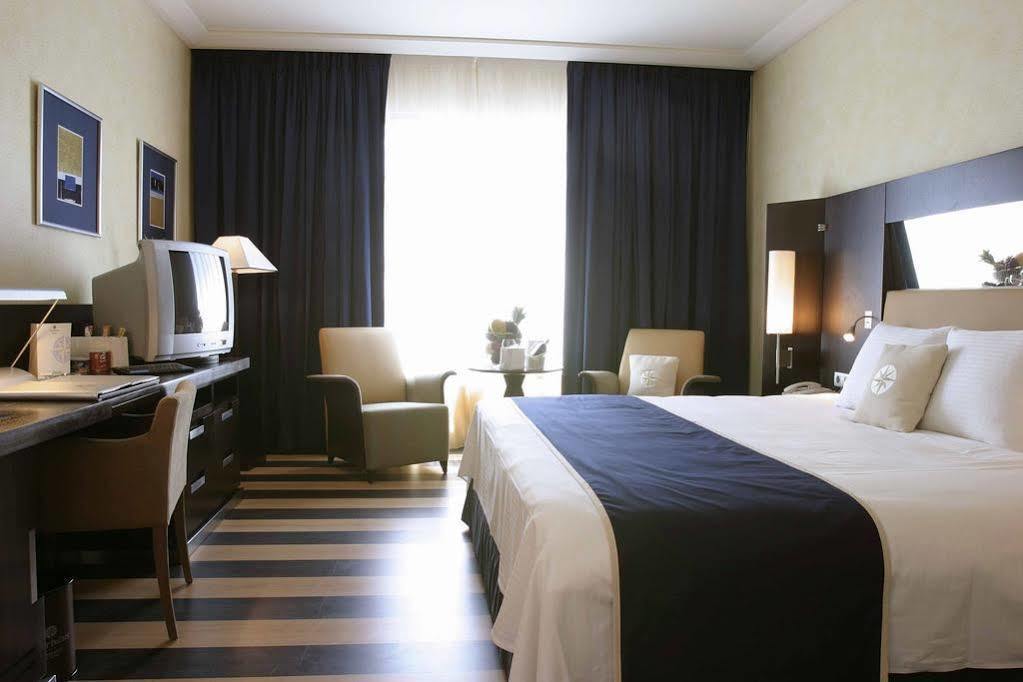 Four Points By Sheraton Le Verdun Beirut Exterior foto